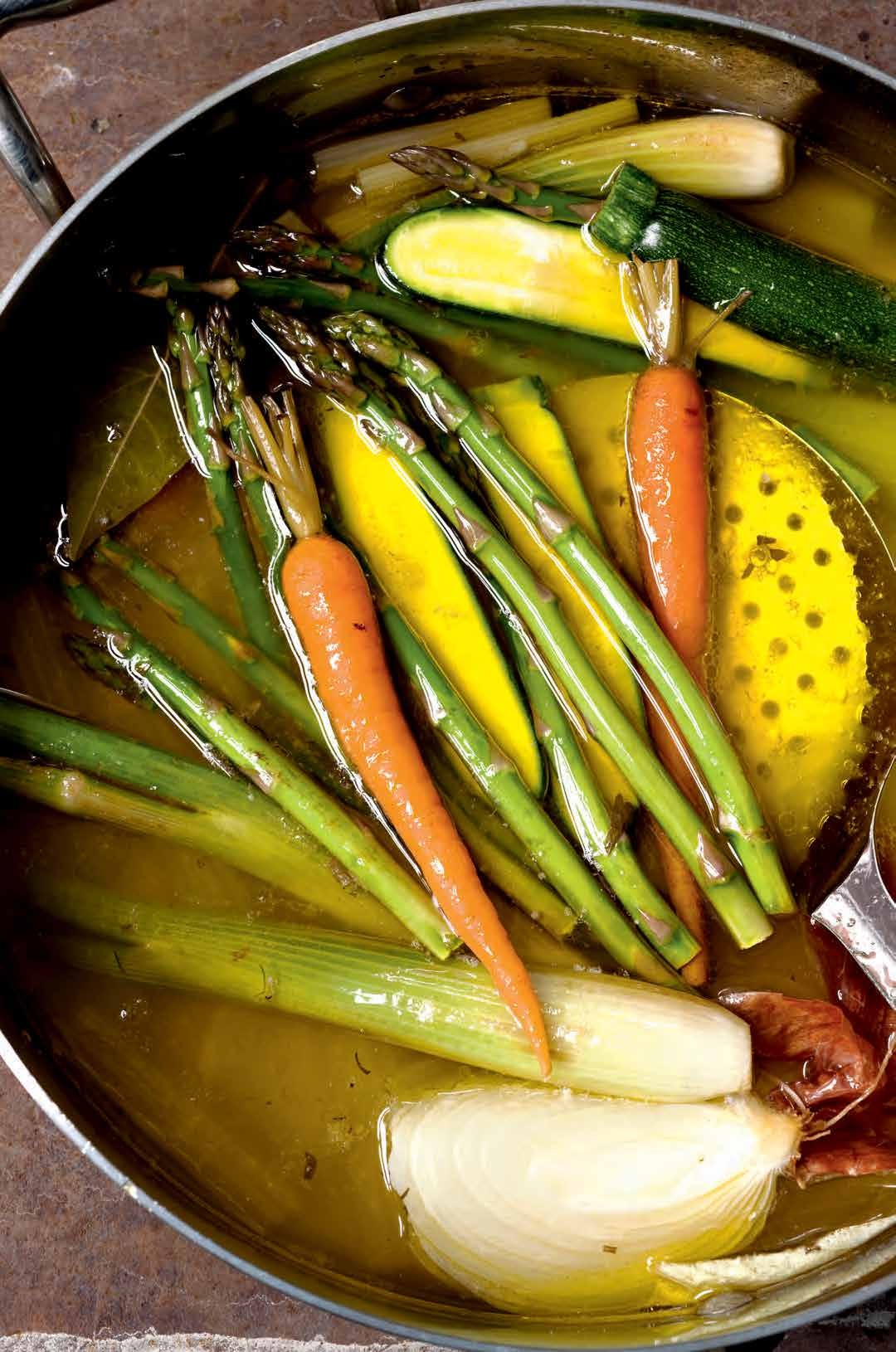 Gepocheerde minigroenten met kappertjesmayonaise